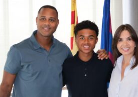 Patrick Kluivert a semnat cu o nouă echipă