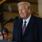 Trump anunță că urmează să impună taxe vamale statelor membre: UE este foarte rea pentru noi. Ne tratează foarte rău