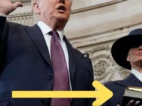 Controversa momentului: De ce n-a jurat Trump cu mâna pe Biblie? (Video)