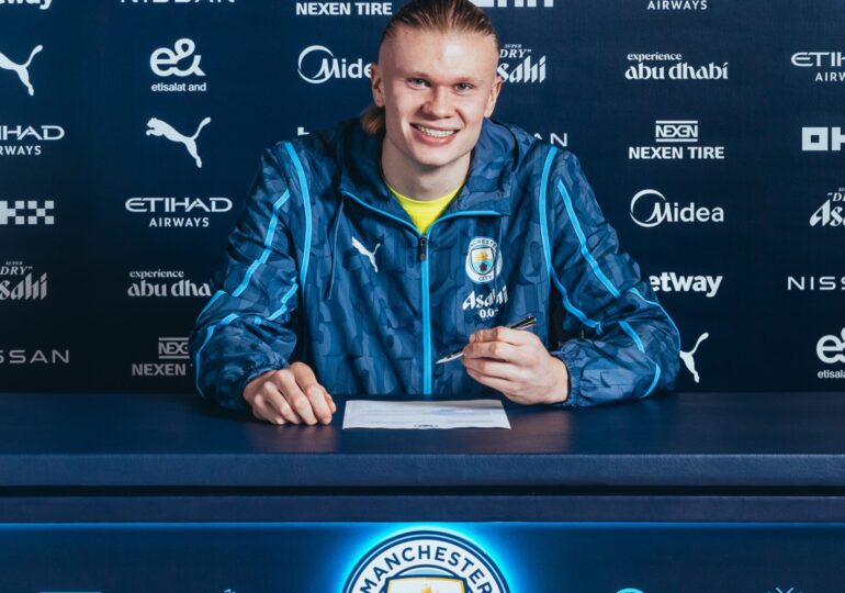 Erling Haaland și-a prelungit contractul cu Manchester City până în 2034