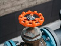 Durabilă, accesibilă și regenerabilă: Europa caută autonomie energetică în contextul noilor crize globale