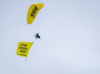 Greenpeace acuză o poluare în Marea Neagră cât 6.300 de terenuri de fotbal, în zona Neptun Deep UPDATE