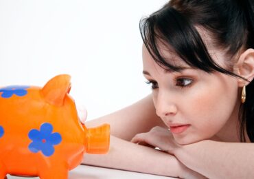 Strategii de investiții pentru începători: Cum să-ți construiești un viitor financiar pas cu pas