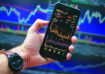 Strategii de investiții: Investiții pasive vs. active – Care ți se potrivește?