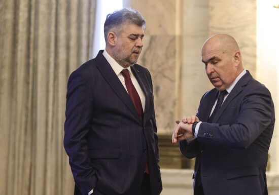 Cum a ajuns Ciolacu pe culoarul politicii externe și ce s-a auzit în cancelariile europene aliate <span style="color:#990000;">Interviu</span>
