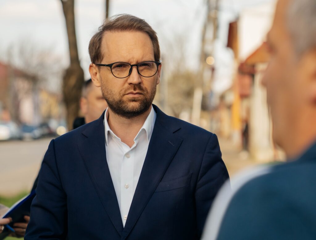 Cine vor fi cei patru miniștri USR. Surpriză la Ministerul de Externe. Competiție pentru Economie – surse