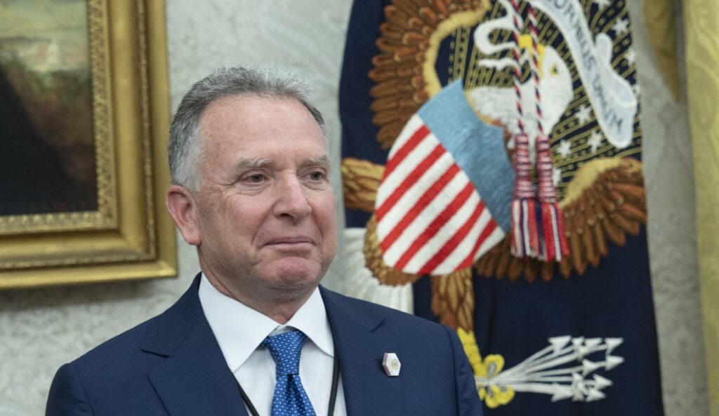 Steve Witkoff, arhitectul din umbră al planului de pace favorabil Rusiei – investigație The Kyiv Independent