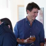 Whiskey, benzină și suc de portocale – Patru scenarii despre cum ar putea Canada să lupte cu Trump