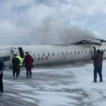 Canada: Un avion s-a răsturnat pe pistă, la aterizare (Video)