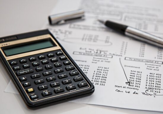Crește numărul companiilor care intră în insolvență. Șunt și firme mari, iar riscul este un lanț de neplată