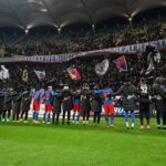 FCSB sarbatoreste victoria cu fanii