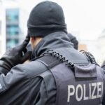 Un șofer român a ignorat poliția și a condus cu o anvelopă în flăcări în Germania. Ce a pățit când a fost oprit