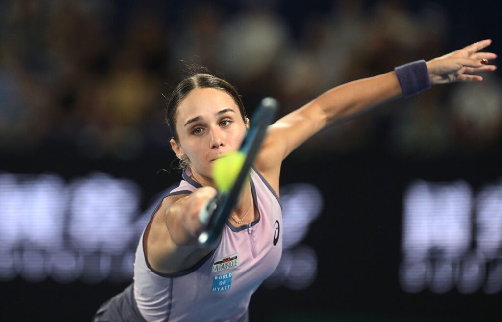 Anca Todoni a acces în semifinale la Bari