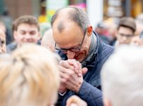 Merz: „Nu ascultați de cei care văd totul în negru”