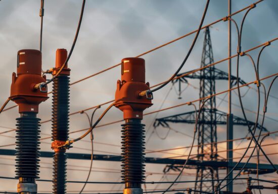 Planul pentru o criză de energie: Guvernul a stabilit ce măsuri se aplică, în ce ordine și cum vor fi anunțate companiile