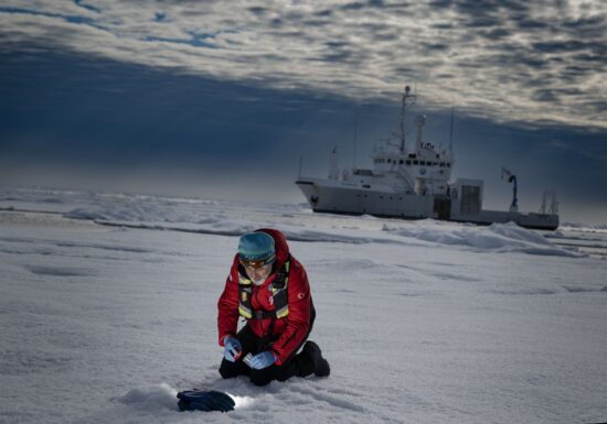 Toți ochii pe Svalbard: Rusia provoacă Norvegia și NATO într-un joc geopolitic periculos în Arctica