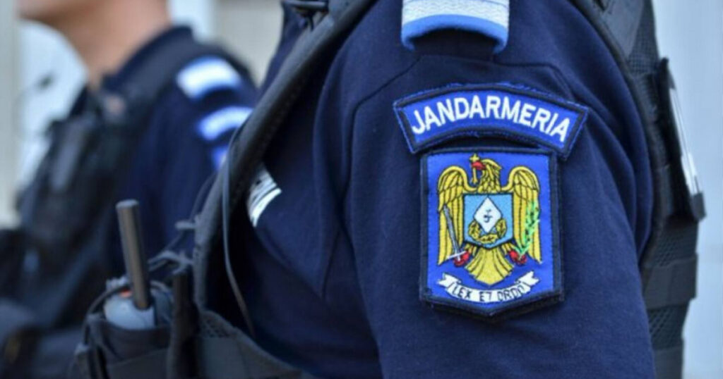 Un jandarm a murit pe stradă, la 40 de ani. Sindicatele MAI reclamă stresul și epuizarea, în timp ce „Bolojan vrea să ne pensionăm la 65”