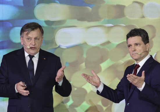 Cu cine votează diaspora?