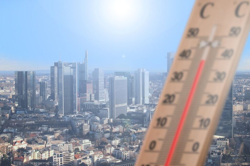 ANM: 2025, cel mai călduros an din 1901. Accelerare a încălzirii climatice și a fenomenelor meteo extreme în România