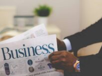 Mediul de afaceri cere rapid un nou guvern: O criză politică prelungită poate costa România peste 100 de miliarde de lei în 5 ani!