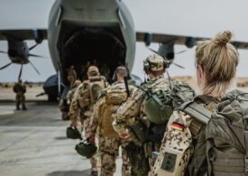 Times: Europa nu poate să adune 25.000 de militari pentru o misiune de pace în Ucraina