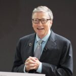 Bill Gates își va dona aproape toată averea pentru că nu vrea să moară bogat și îl atacă pe Elon Musk