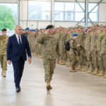 Bolojan promulgă legile de securitate: Dronelor neautorizate li se va răspunde cu foc