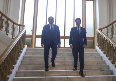 Nicușor Dan și Ilie Bolojan, după ce S&P a menținut ratingul României. Președintele nu vrea să ne relaxăm, premierul avertizează asupra blocajului politic