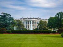 Cel mai important raport de sănătate al administrației Trump e împănat cu date false și studii care nu există