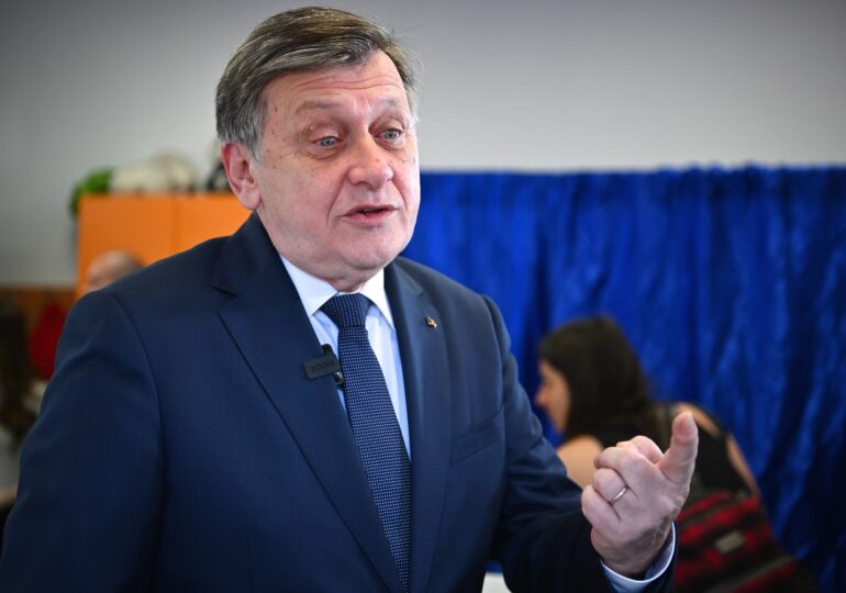 Crin Antonescu: Victoria în alegeri nu este decisă de exit poll-uri