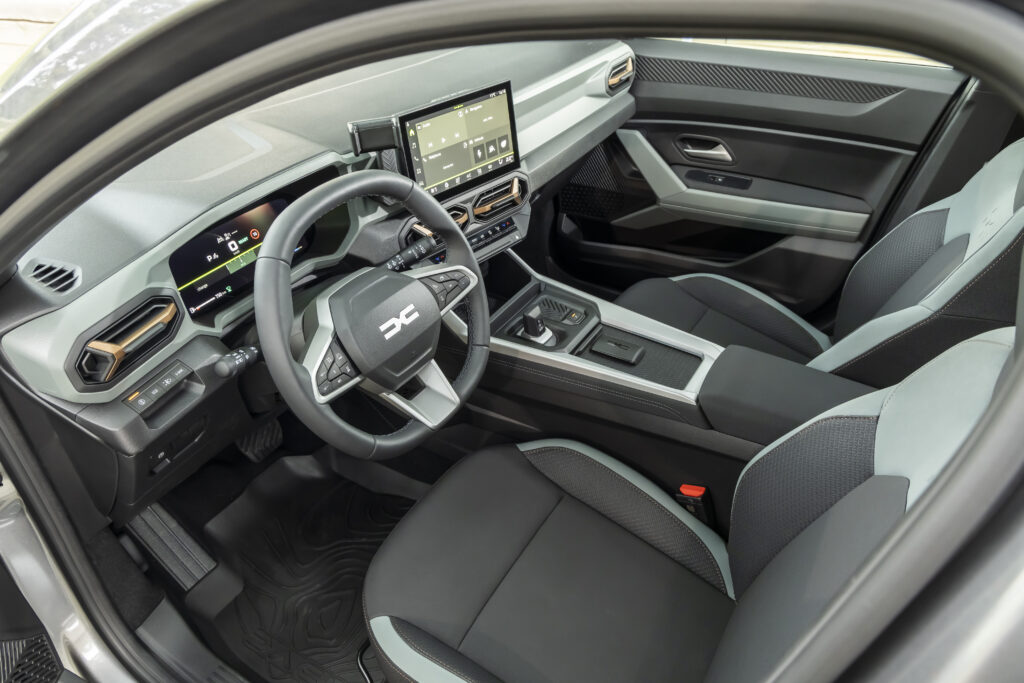12% din PIB, 25% din exporturi – asta înseamnă industria auto. Ce avem de pierdut dacă întoarcem spatele Europei