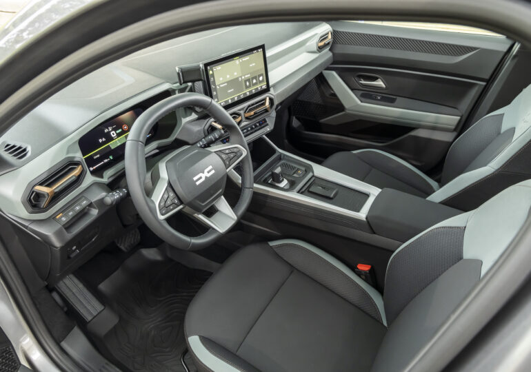 12% din PIB, 25% din exporturi - asta înseamnă industria auto. Ce avem de pierdut dacă întoarcem spatele Europei
