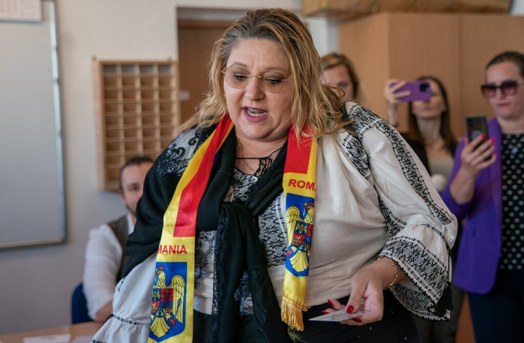 Diana Șoșoacă a rămas fără imunitate în Parlamentul European și va putea fi anchetată în România UPDATE Va da în judecată PE la CJUE