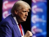 Trump a semnat: Tarife de 50% pentru importurile de oțel și aluminiu chiar de azi
