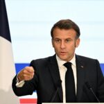 Cum s-a enervat Macron pe scenă, în fața unei săli prea zgomotoase: E o lipsă totală de respect (Video)