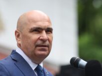 Ilie Bolojan susține creșterea normei didactice: „Nu este o tragedie să predai 20 de ore”
