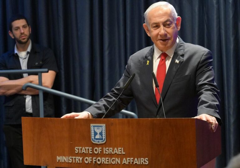 Netanyahu l-a felicitat pe Nicușor Dan pentru câștigarea alegerilor. Răspunsul președintelui ales