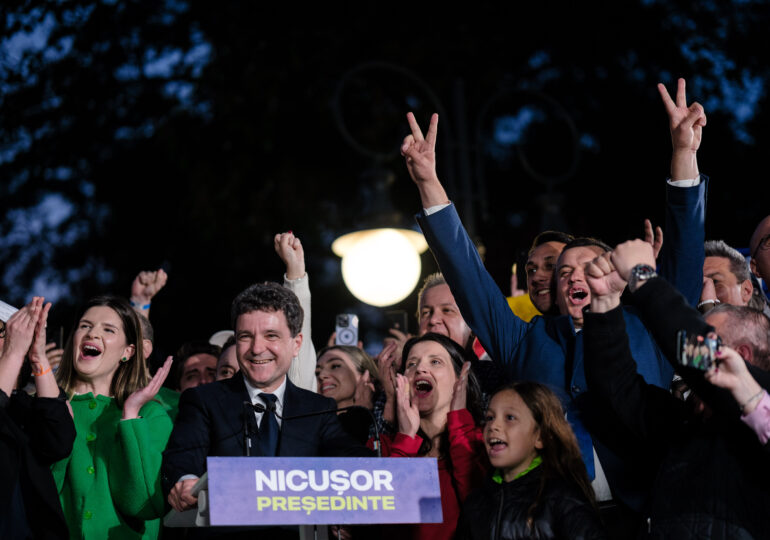 Nicușor Dan a câștigat alegerile în toate sectoarele Capitalei