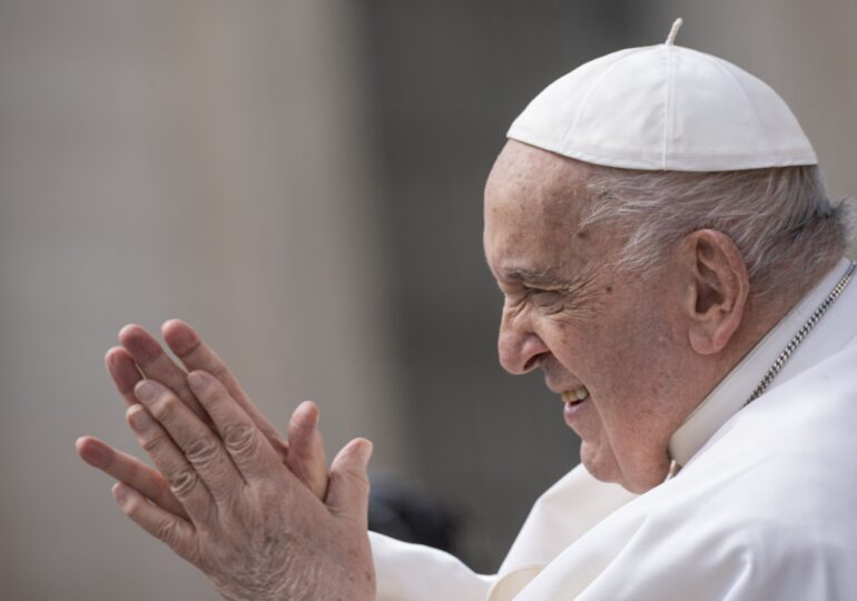 Provocările noului papă: criza financiară a Vaticanului, scăderea credinței în Europa și viitorul femeilor în Biserică