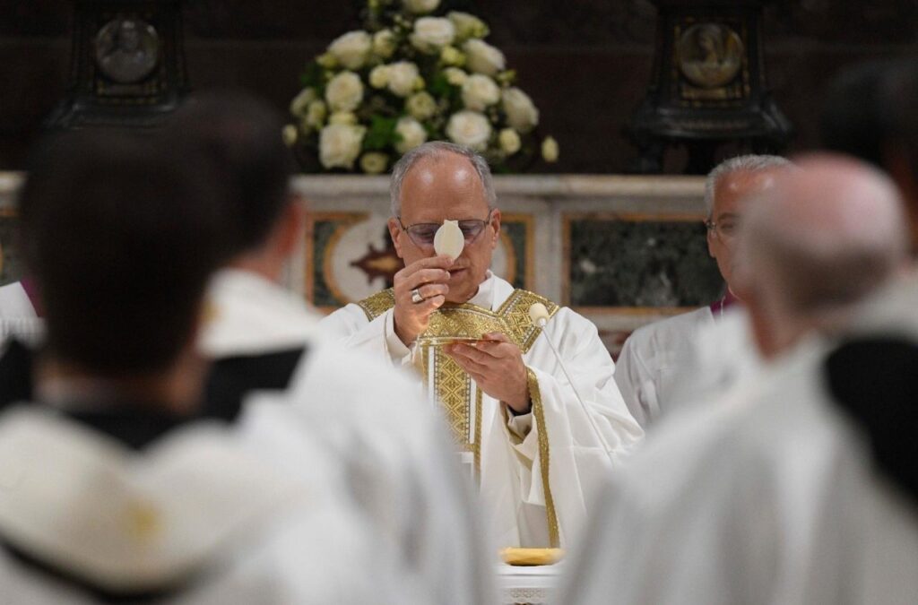 Papa Leon anunță va fi supus unei intervenții chirurgicale, după ce i-a fost găsit un nodul la plămâni