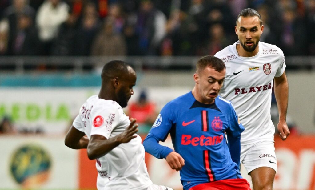 Trădare la CFR Cluj: Fotbalistul lui Dan Petrescu și-a dat acordul să joace la rivala U Cluj