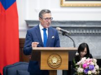 Fostul șef NATO Rasmussen avertizează asupra „dezintegrării” alianței și cere un nou bloc european de apărare