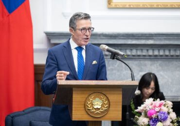 Fostul șef NATO Rasmussen avertizează asupra „dezintegrării” alianței și cere un nou bloc european de apărare
