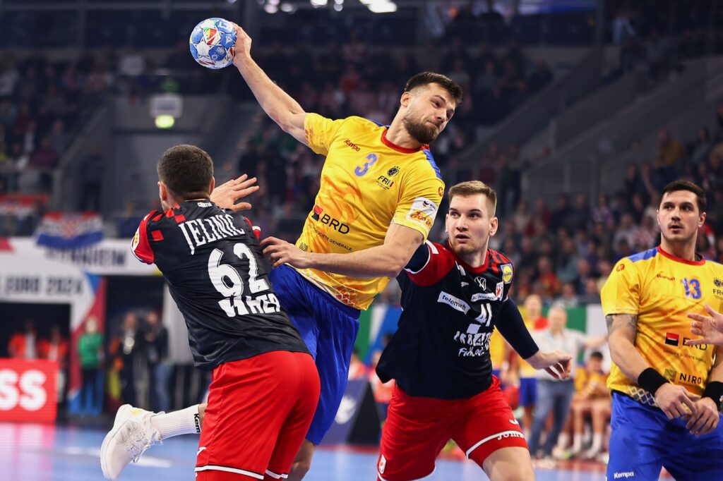 România se califică dramatic la Campionatul European de handbal masculin