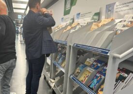 Simion a călătorit de la Viena la Sibiu, la o zi după ce a câștigat primul tur al alegerilor (Video)