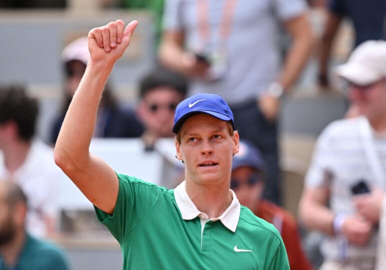Jannik Sinner, în optimi la Roland Garros
