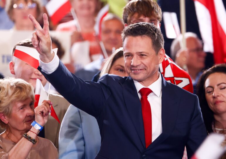 Nicușor Dan merge la Varșovia să-l susțină pe Trzaskowski. Simion și-a arătat sprijinul pentru Nawrocki