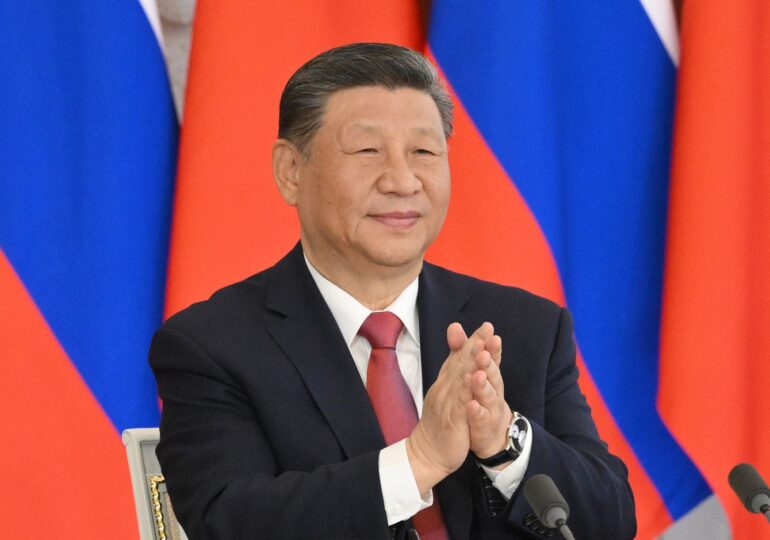 Nicușor Dan, felicitat de Xi Jinping pentru victoria la alegeri
