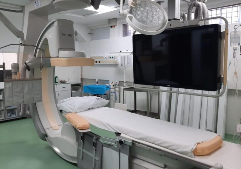 Spital cu echipament de 500.000 de euro și un singur medic care știe să-l folosească