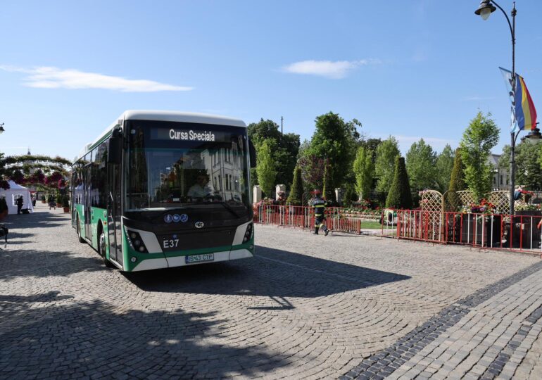 Autobuzele din Iași vor fi asistate de AI. La Cluj-Napoca a fost testat un autobuz fără șofer (Video)